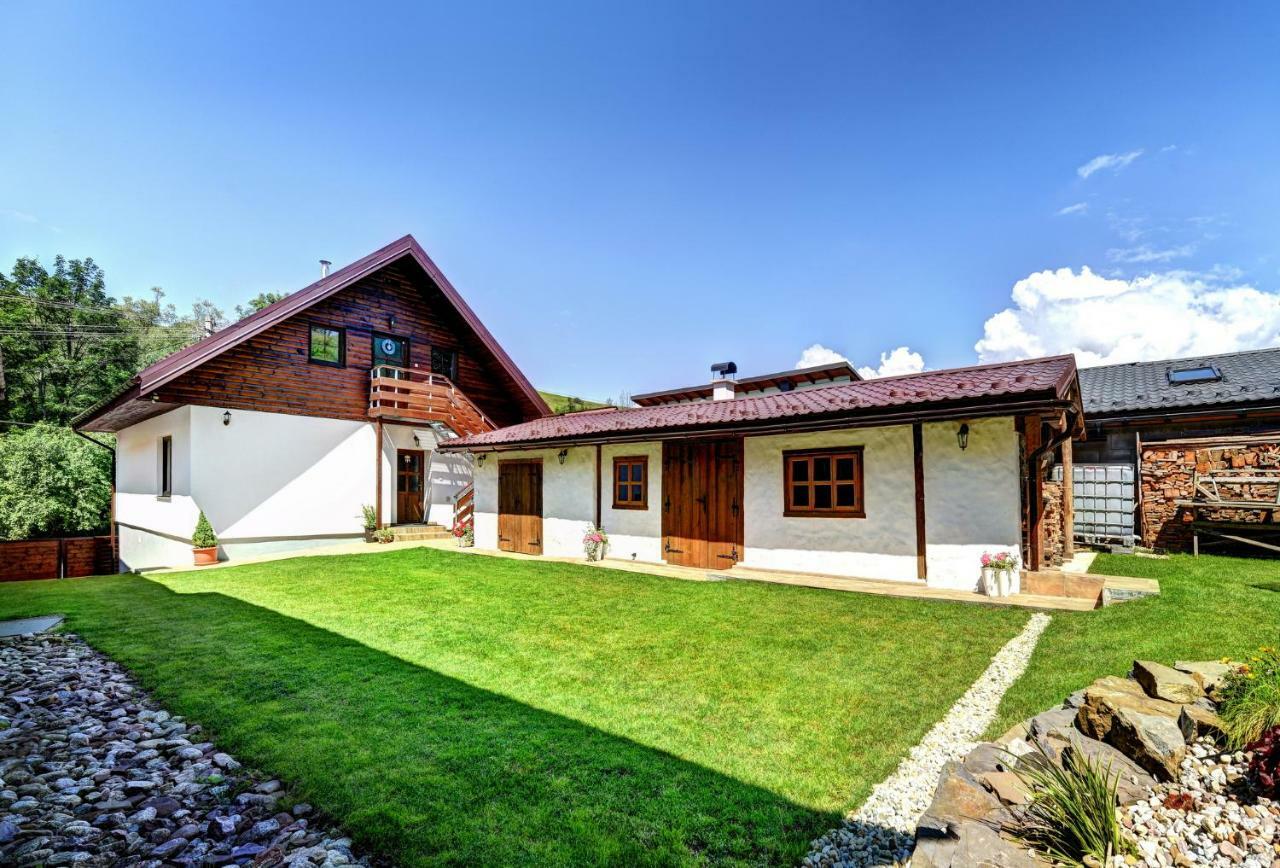 Apartmany Izbica Cerveny Klastor Exterior photo